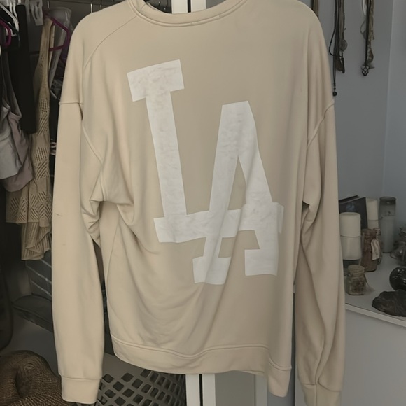 Easy Clothes LA Crew Neck - Picture 2 of 3